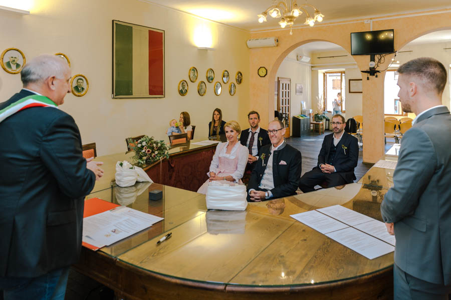 Matrimonio civile nel Palazzo Comunale di Lazise Lago di Garda