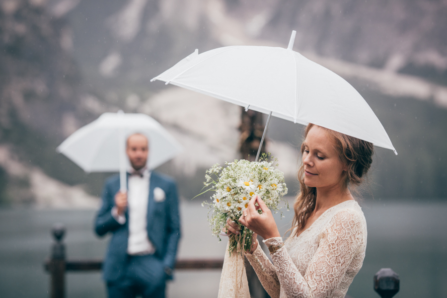 Fotografia di Matrimonio al Lago di Braies e nelle Dolomiti.