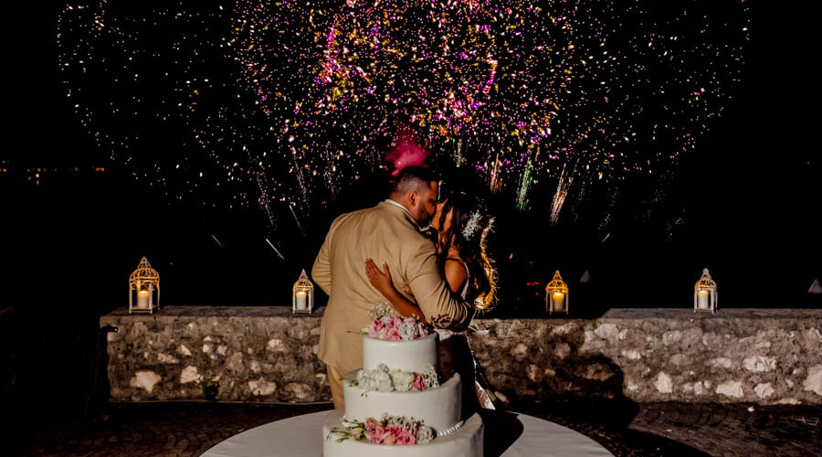 Fotografo nozze torre san marco fuochi artificio lago di Garda